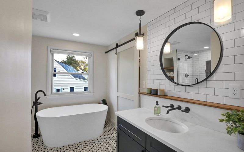 How Can a Bathroom Be Transformed by Accessories