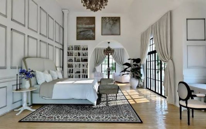 Which Bedroom Elements Make a Luxurious Mansion Feel