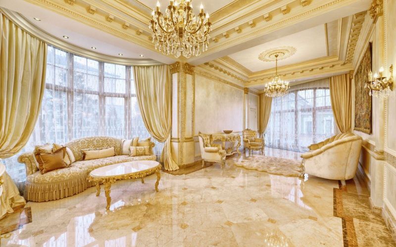 Which Flooring Materials Look Great in Living Rooms of Mansions