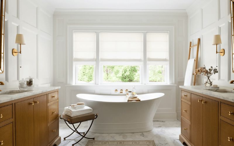 Which Bathroom Style Is Most Effective with Crystal Tubs