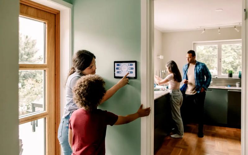 How Can Money Be Saved by Smart Devices