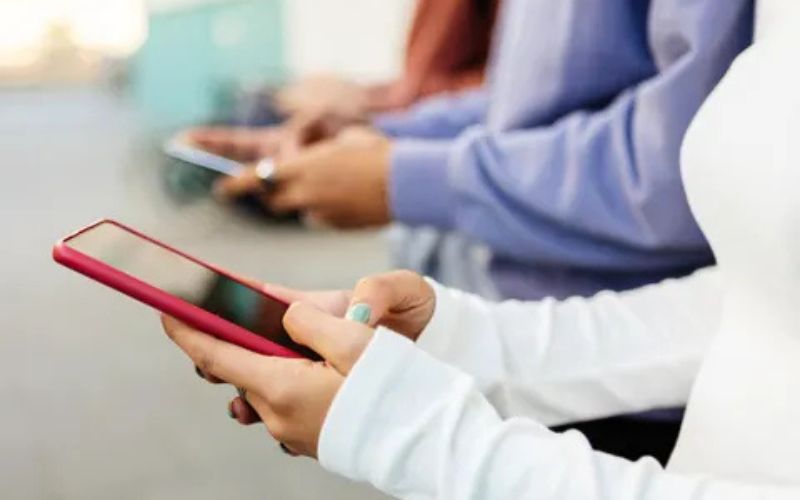 How Can Growth Be Supported by Social Media