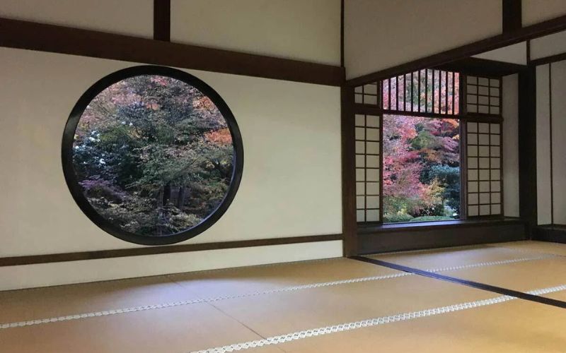 How Can a Japanese Shadow-Inspired Space Be Made